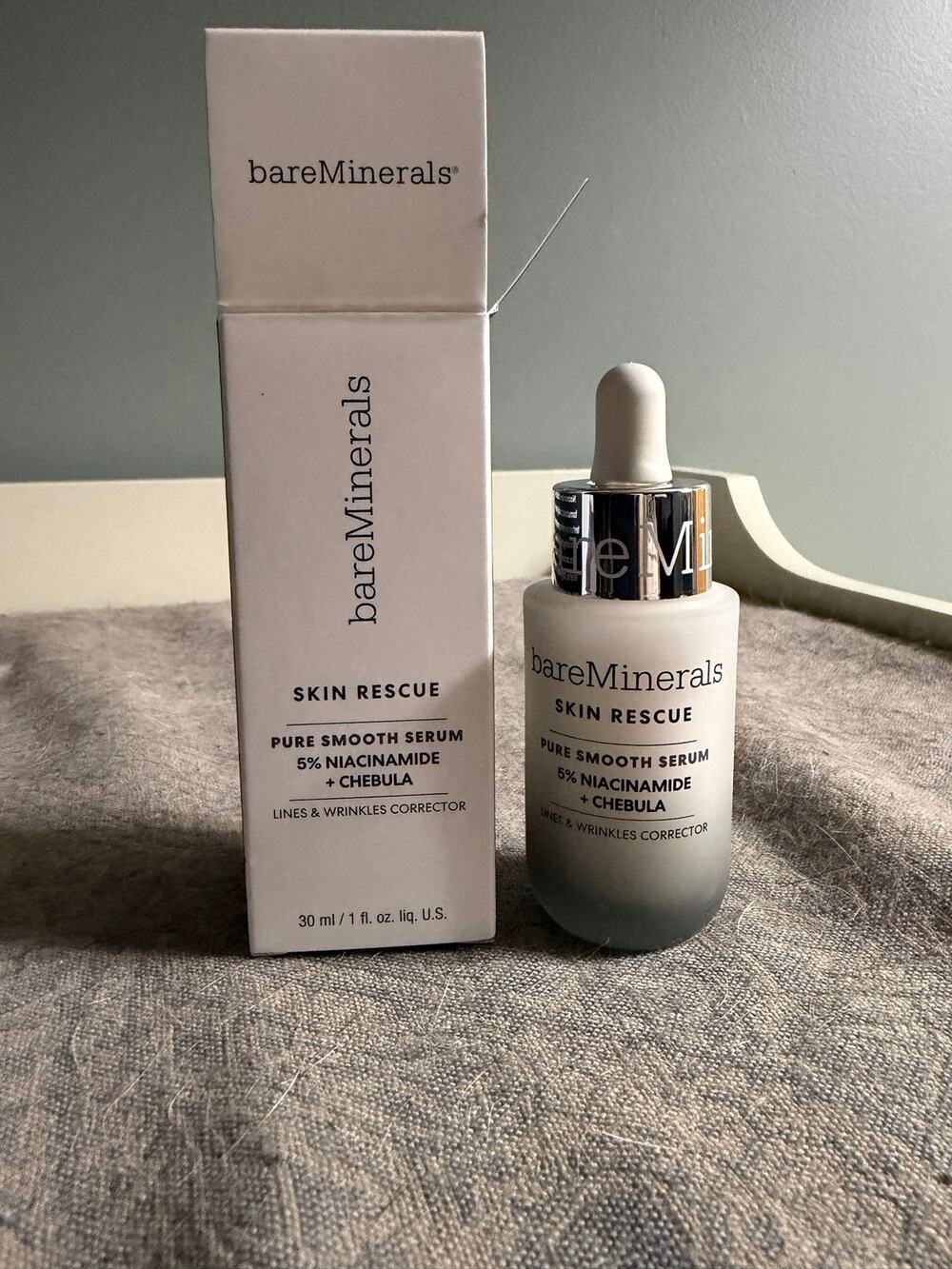 Bare Minerals Skin Rescue Pure Smooth Serum